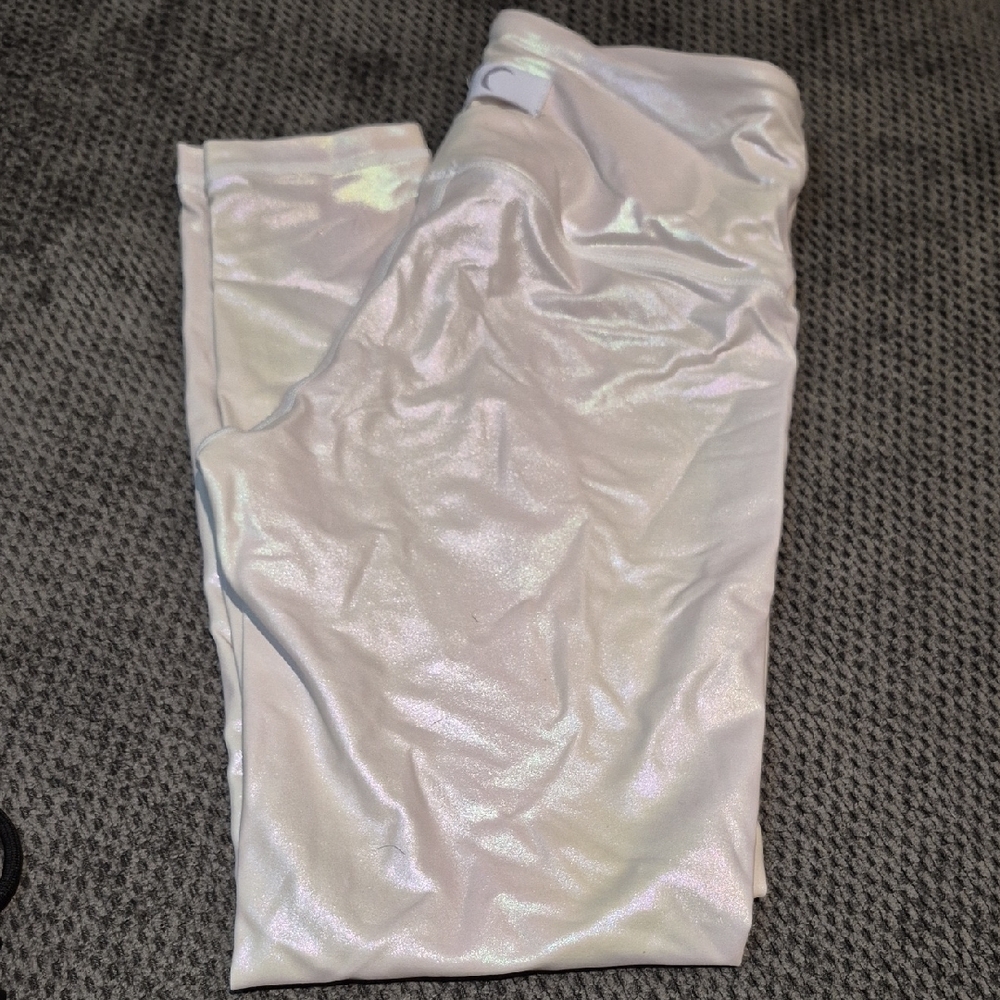 Shiny White Leggings